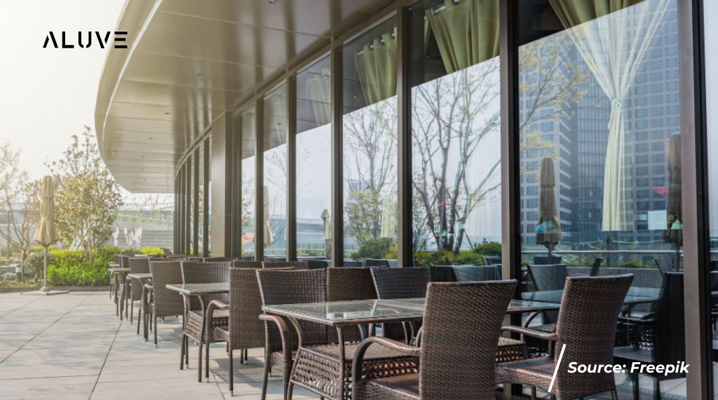 Pintu Aluminium Kaca Meningkatkan Keamanan dan Kenyamanan Pelanggan