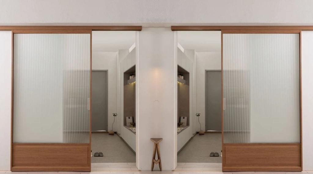 pintu kamar mandi alumniinum anodized gold